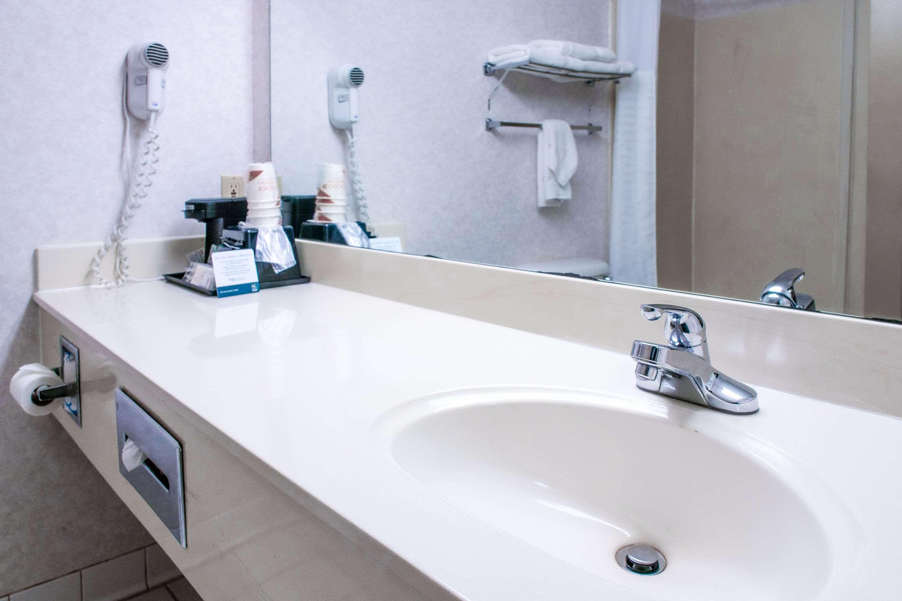 Quality Inn Moore - Oklahoma City Екстериор снимка
