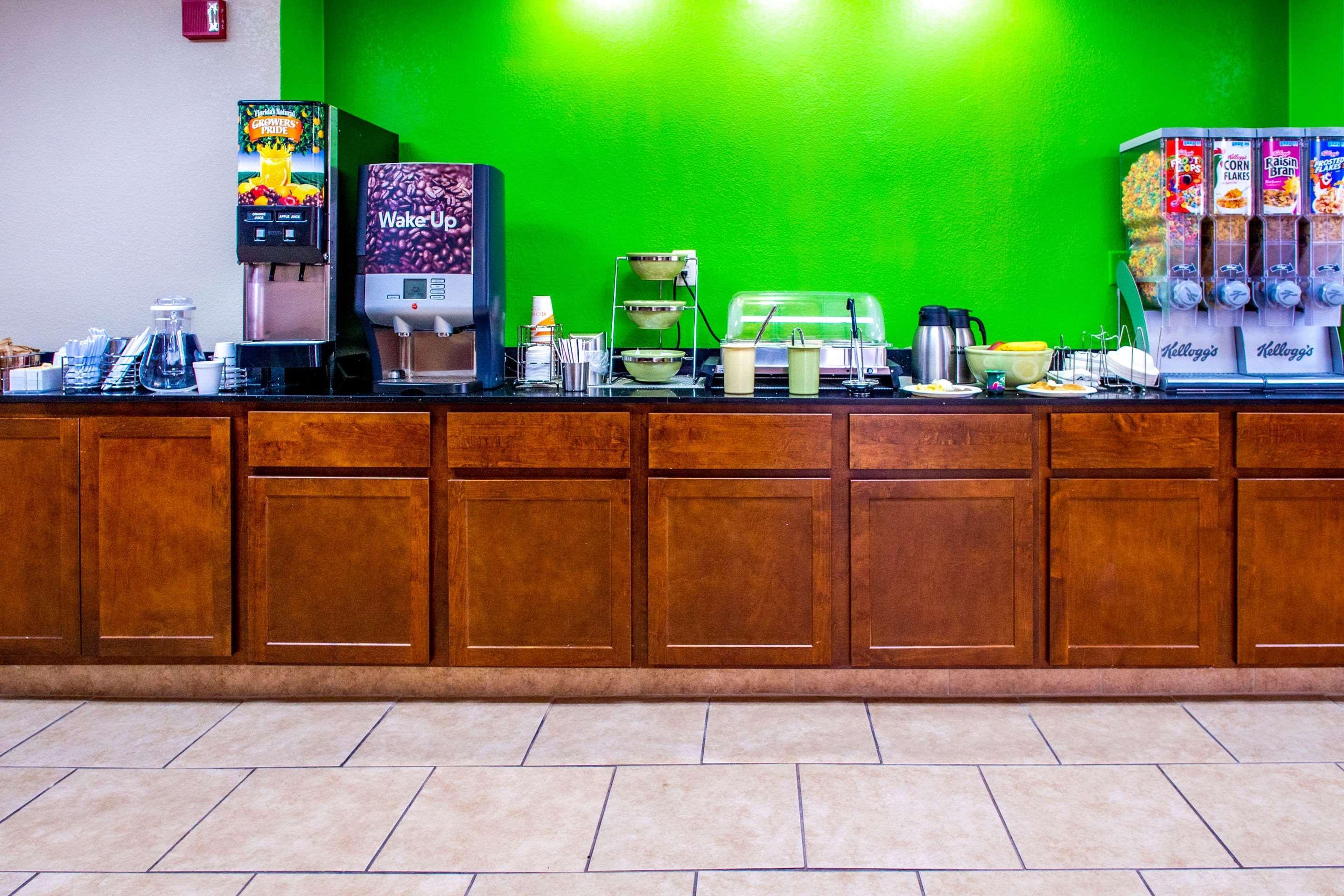 Quality Inn Moore - Oklahoma City Екстериор снимка