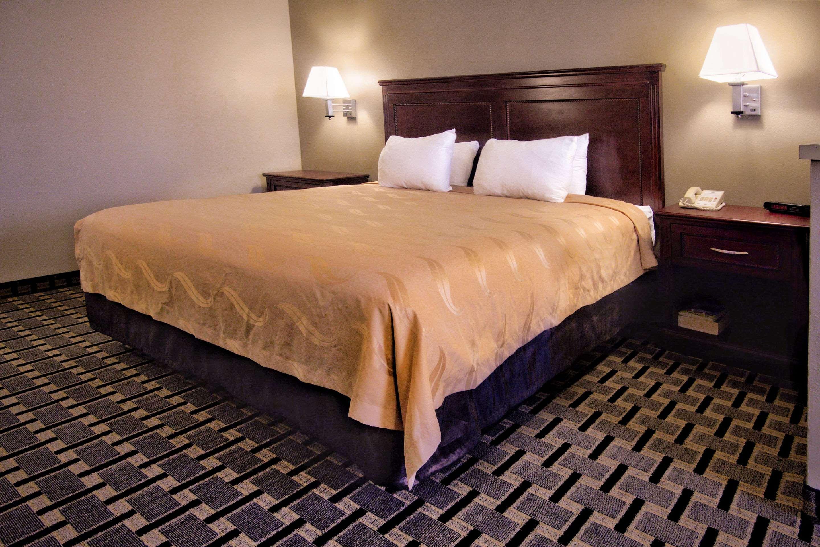 Quality Inn Moore - Oklahoma City Екстериор снимка